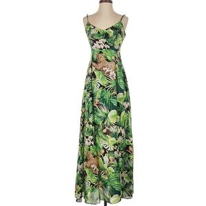 WHBM Green Jungle Print Slit Lace-Up Back Dress — Size 2 | Tropical Summer Cutie